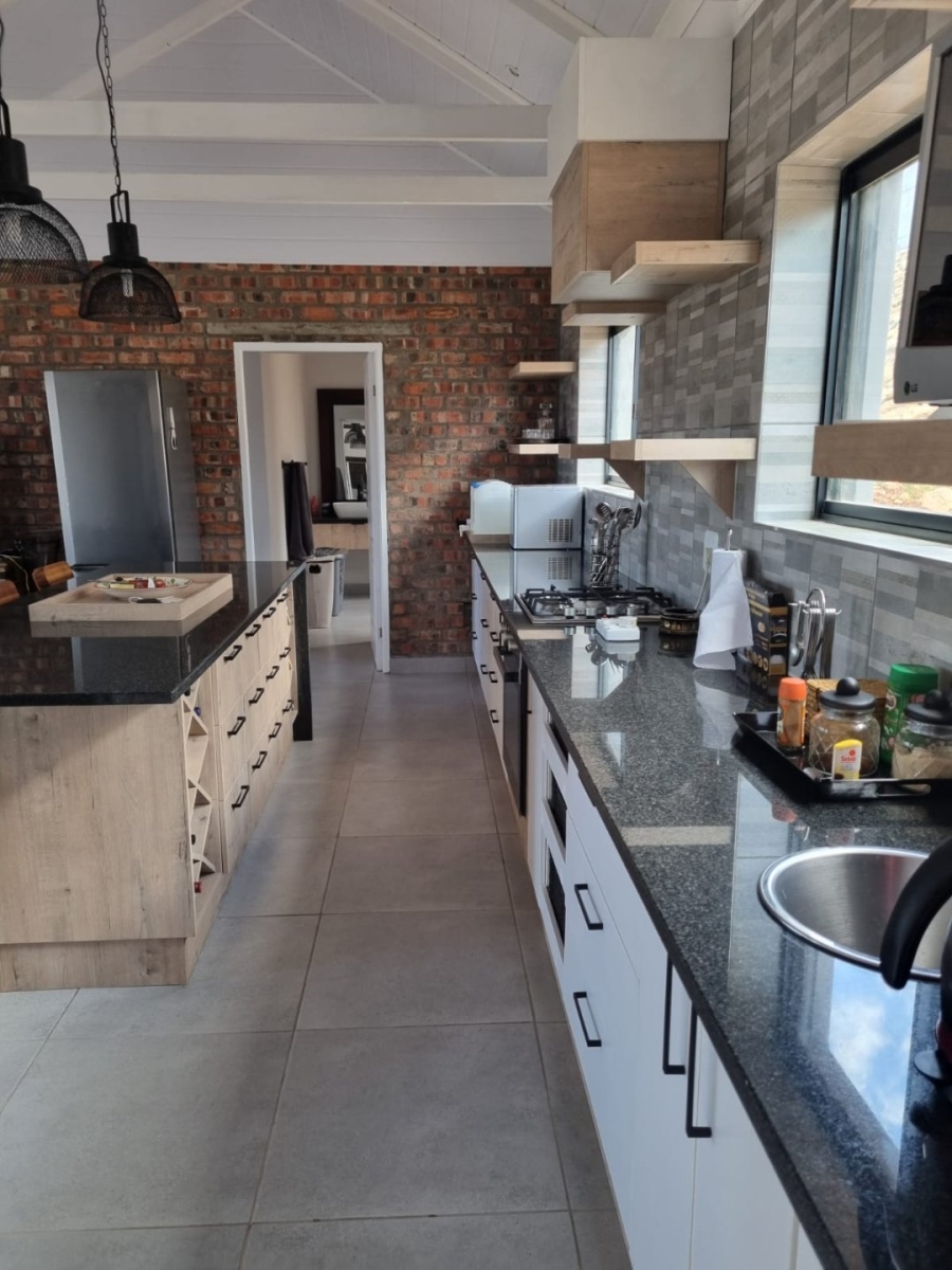 3 Bedroom Property for Sale in Menkenkop Western Cape